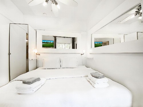 PGA Village 7 Room Golf Resort Villa by American Vacation Living - image 36