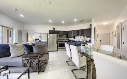 PGA Village 5 Room Golf Resort Villa by American Vacation Living - image 12
