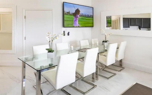 PGA Village 5 Room Golf Resort Villa by American Vacation Living - image 14