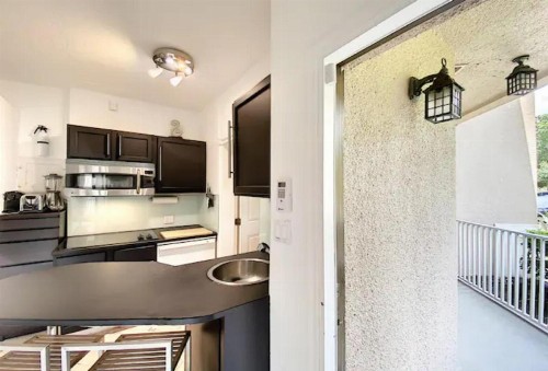 PGA Village 5 Room Golf Resort Villa by American Vacation Living - image 18