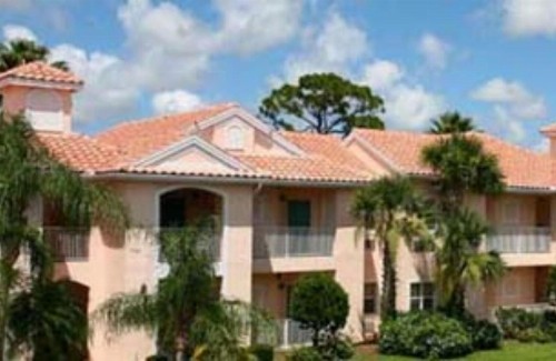 PGA Village 5 Room Golf Resort Villa by American Vacation Living - image 7