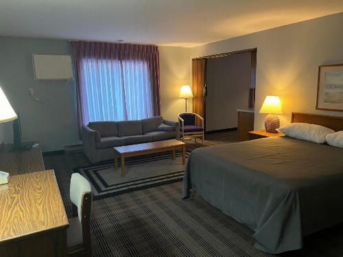 The Ridge Motor Inn - image 4