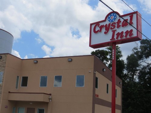 Crystal Inn - image 3