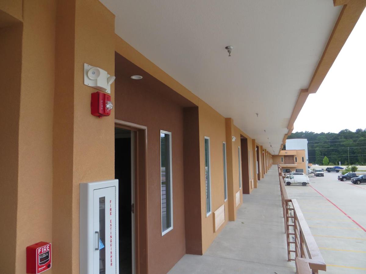 Crystal Inn - image 4