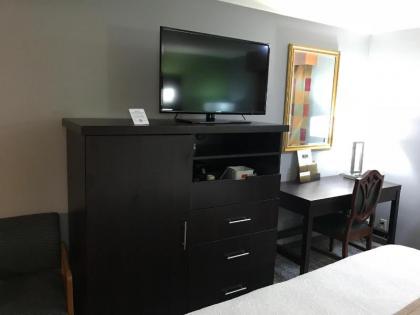 Inn at Portland - image 7