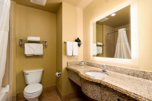 Best Western Plus Portland - image 25