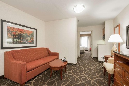 Hilton Garden Inn Portland Airport - image 10