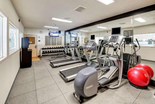 Hilton Garden Inn Portland Airport - image 8