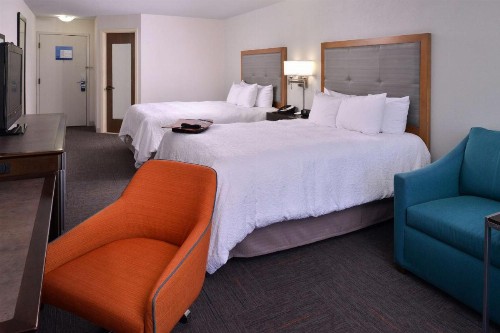 Hampton Inn Portland East - image 44
