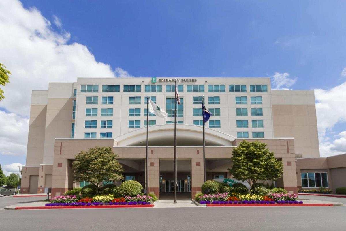 Embassy Suites Portland - Airport - main image