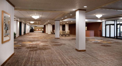 DoubleTree by Hilton Portland - image 11