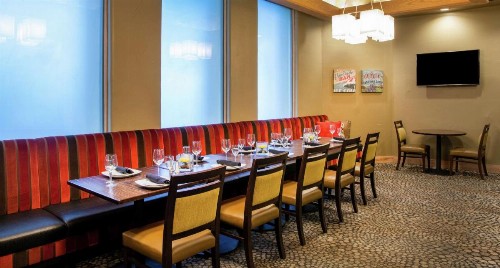 DoubleTree by Hilton Portland - image 28