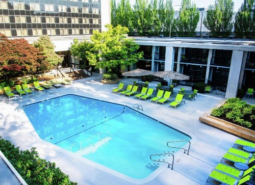 DoubleTree by Hilton Portland - image 32