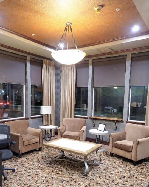 Holiday Inn Express Hotel & Suites Portland-Northwest Downtown an IHG Hotel - image 36