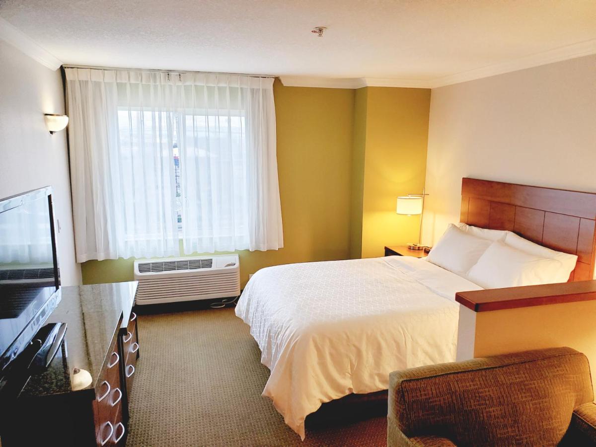 Holiday Inn Express Hotel & Suites Portland-Northwest Downtown an IHG Hotel - image 5