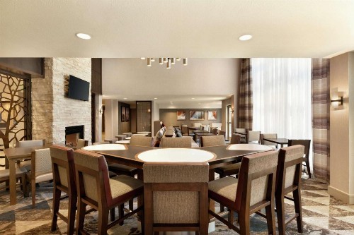 Homewood Suites by Hilton Portland Airport - image 29
