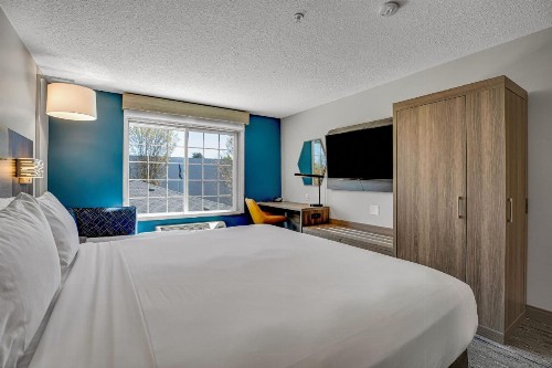 Holiday Inn Express Hotel & Suites Portland - Jantzen Beach an IHG Hotel - image 38