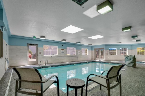 Holiday Inn Express Hotel & Suites Portland - Jantzen Beach an IHG Hotel - image 39