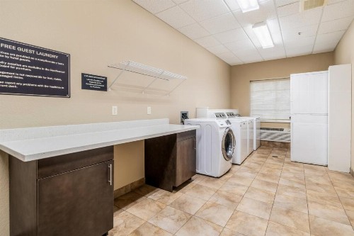 Candlewood Suites Portland Airport an IHG Hotel - image 18