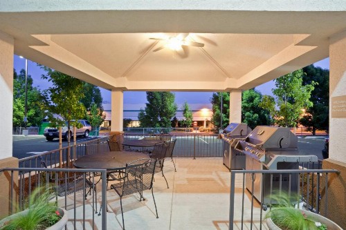 Candlewood Suites Portland Airport an IHG Hotel - image 34