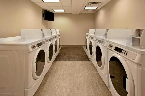 Residence Inn by Marriott Portland Airport at Cascade Station - image 10