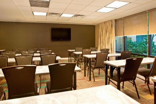 Residence Inn by Marriott Portland Airport at Cascade Station - image 25