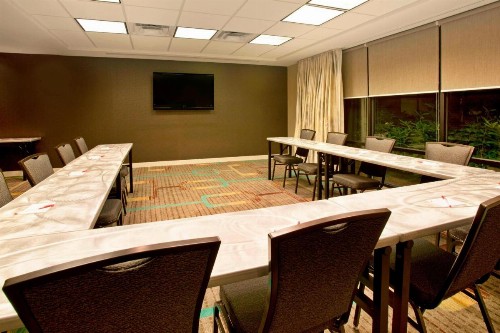 Residence Inn by Marriott Portland Airport at Cascade Station - image 3