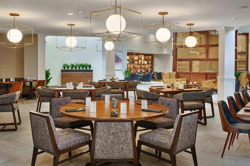 Sheraton Portland Airport Hotel - image 18