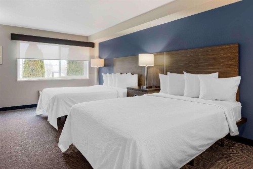 Best Western Inn at the Meadows - image 16