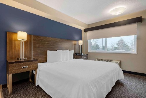 Best Western Inn at the Meadows - image 21