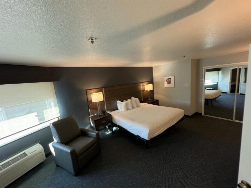 Best Western Inn at the Meadows - image 48