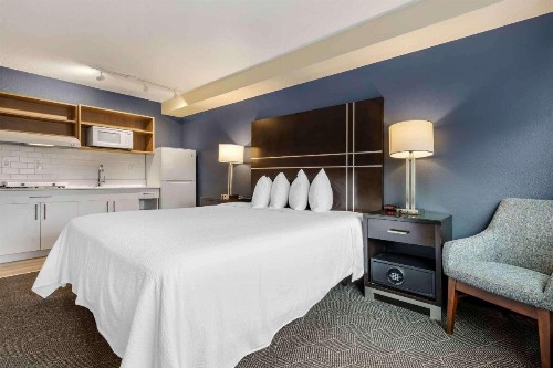 Best Western Inn at the Meadows - image 50
