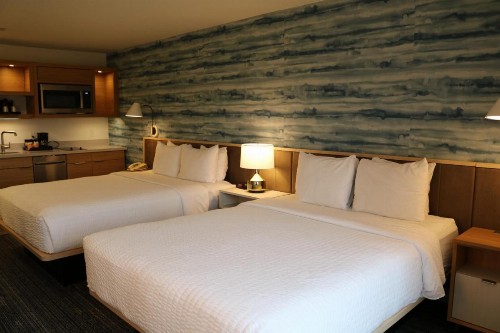 Clarion Hotel Portland International Airport - image 11