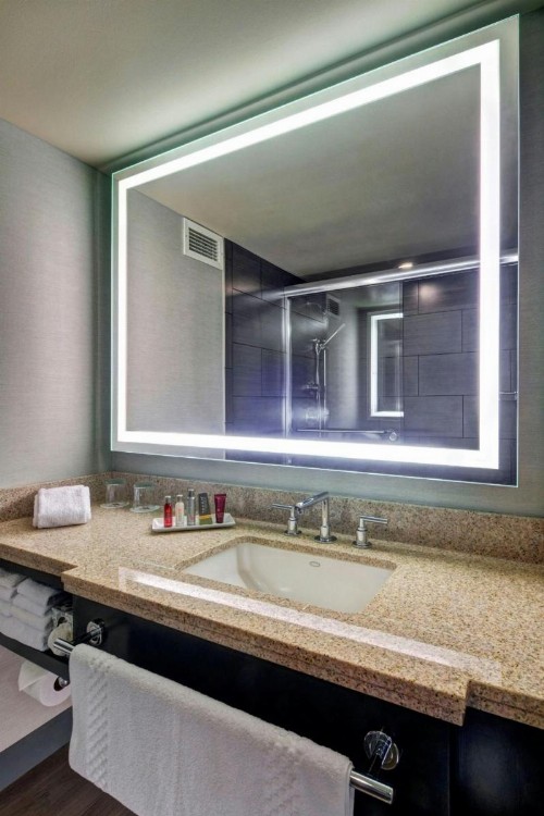 Portland Marriott Downtown Waterfront - image 18