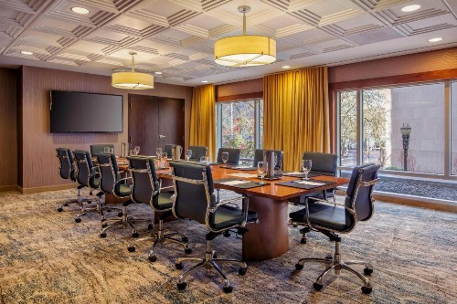 Courtyard Marriott Portland City Center - image 16