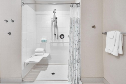 Courtyard Marriott Portland City Center - image 18