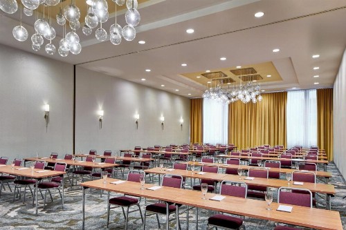 Courtyard Marriott Portland City Center - image 37