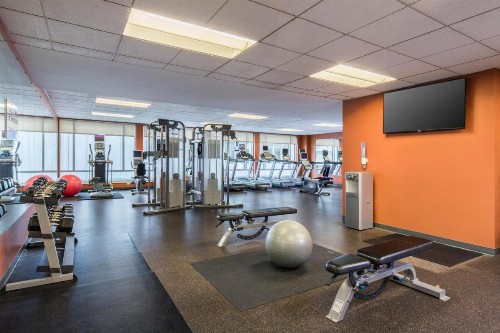 Courtyard Marriott Portland City Center - image 39