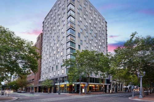 Courtyard Marriott Portland City Center - image 49