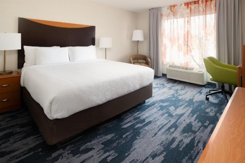 Fairfield Inn & Suites by Marriott Portland Airport - image 14