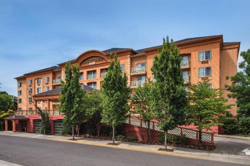 Courtyard by Marriott Portland North - image 30