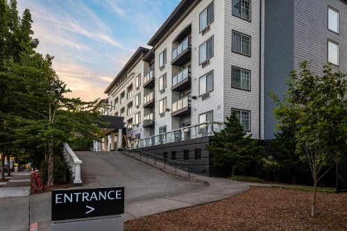 Courtyard by Marriott Portland North - image 4