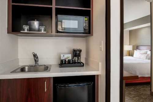 SpringHill Suites Portland Airport - image 12
