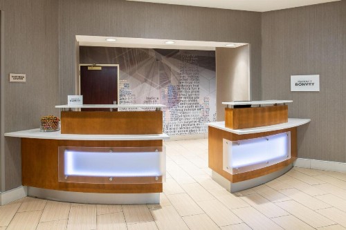 SpringHill Suites Portland Airport - image 2
