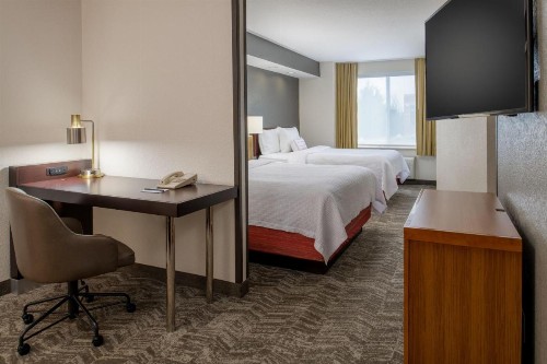 SpringHill Suites Portland Airport - image 7