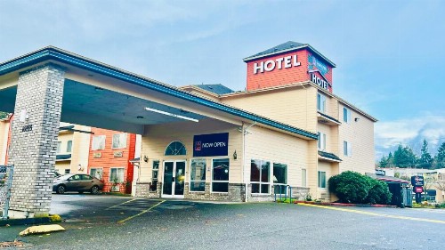 Hospitality Inn - image 2