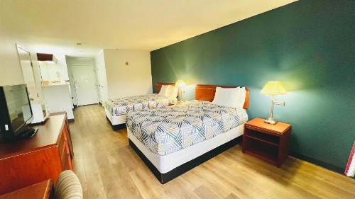 Hospitality Inn - image 22
