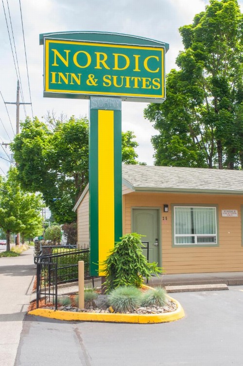 Nordic Inn and Suites - image 34