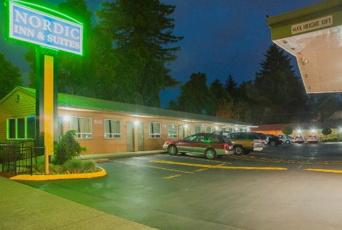Nordic Inn and Suites - image 48