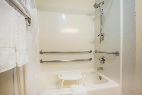 La Quinta by Wyndham Portland Airport - image 46
